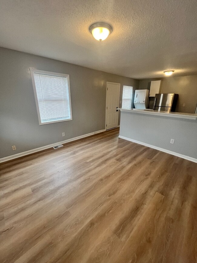 Building Photo - 2603 Dundeen St