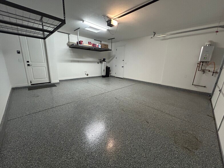 Building Photo - 21357 E Macaw Dr