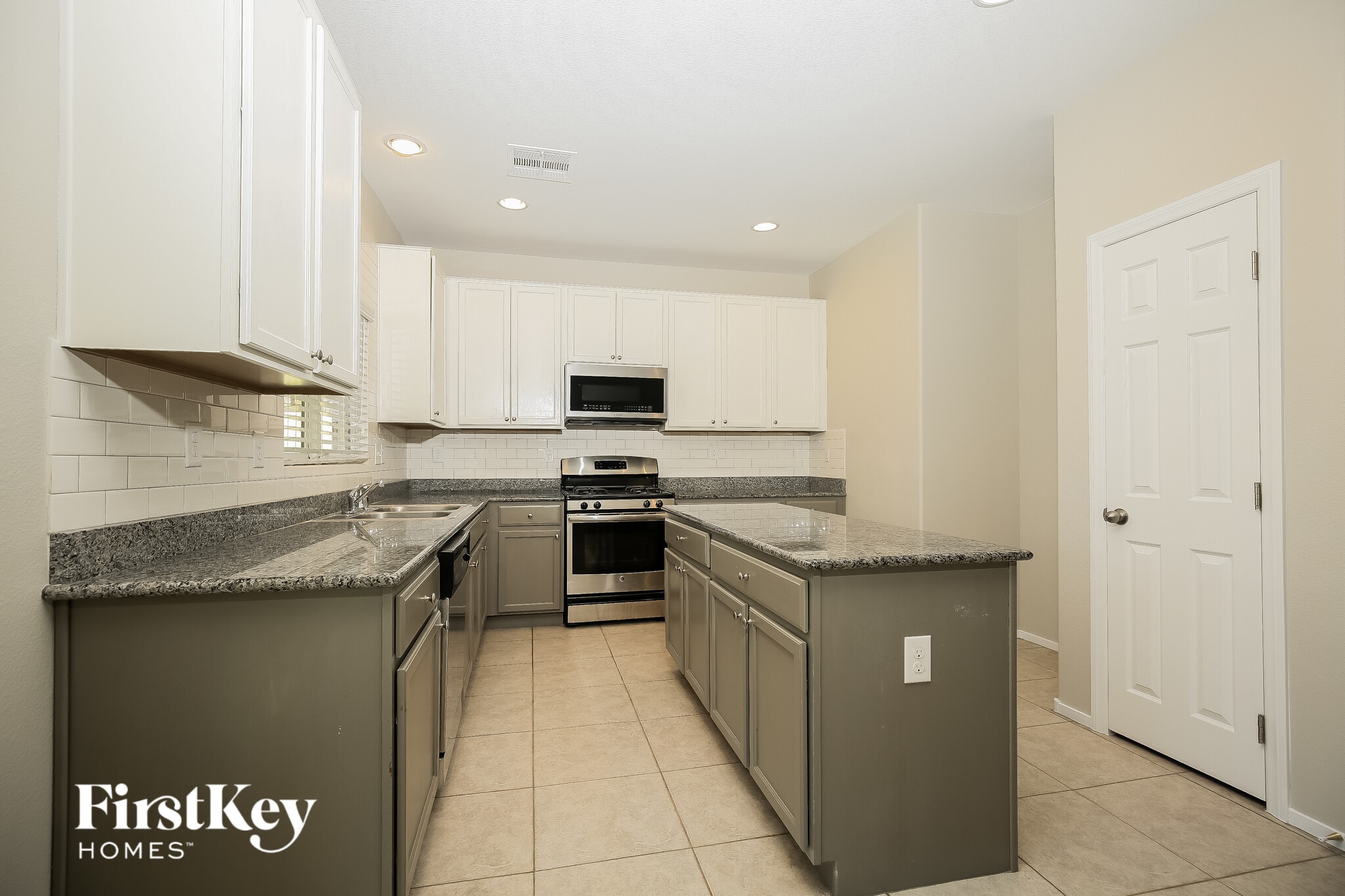 Building Photo - 9955 Sea Fog Ct