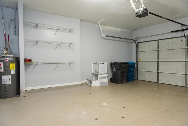 Building Photo - 2505 Arnold Mill Rd NW