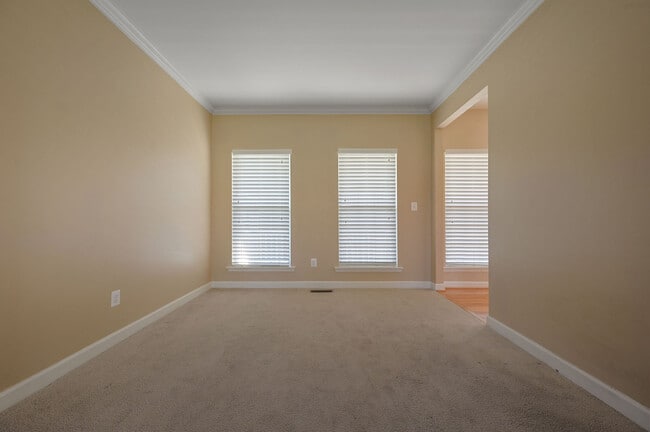 Building Photo - 463 Quail Landing Cir