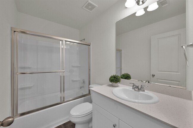 Building Photo - 14818 Calderon Dr