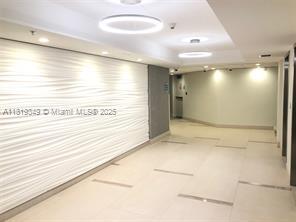Building Photo - 3001 S Ocean Dr