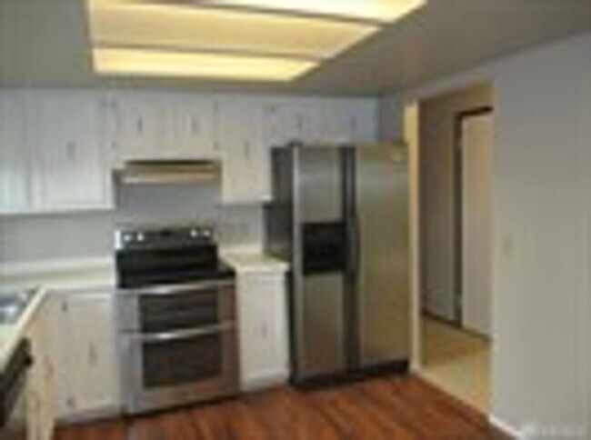 Building Photo - Woodinville Kingsgate Split