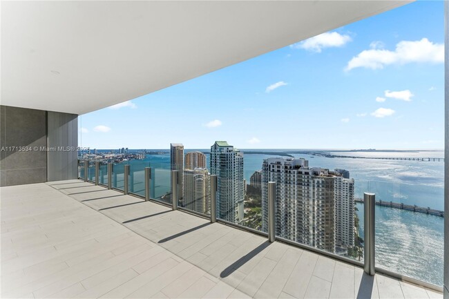 Building Photo - 300 Biscayne Blvd Way