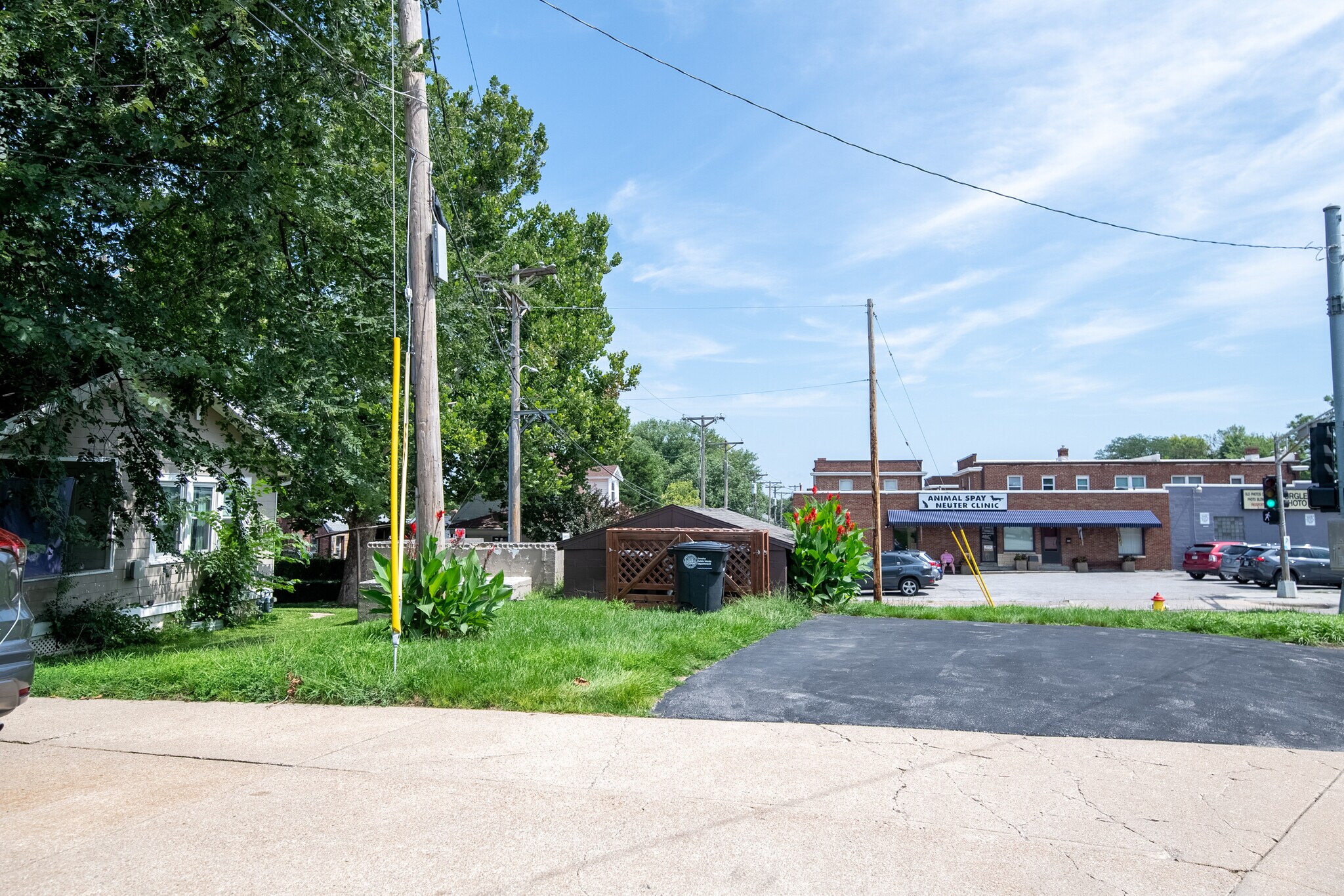 Building Photo - 5008 NW Radial Hwy