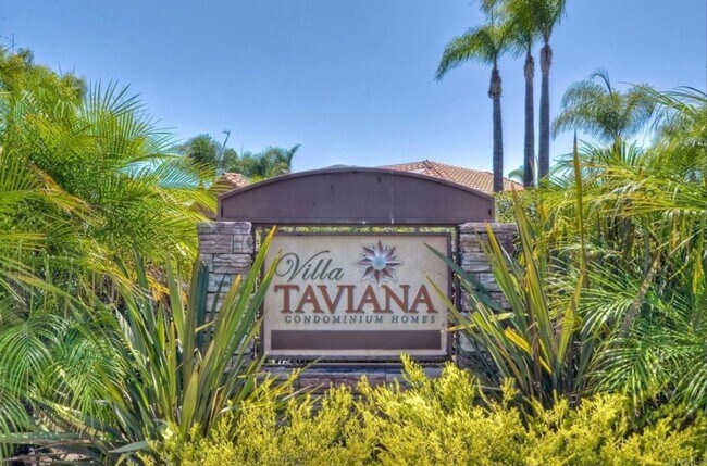 Building Photo - Beautiful 2-Bedroom Condo in Desirable Ran...