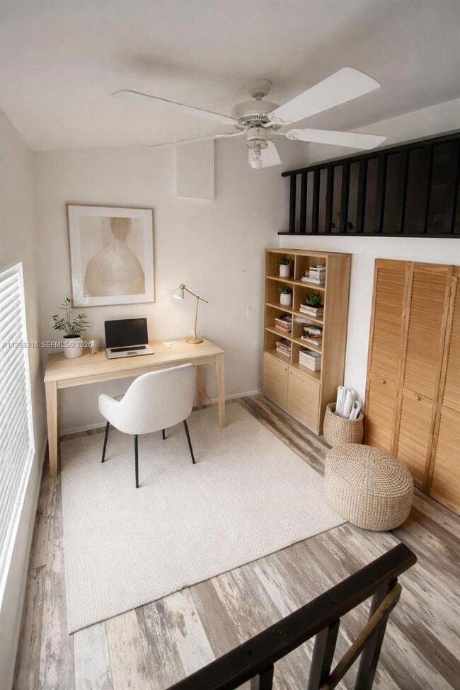 Building Photo - 1641 Arthur St