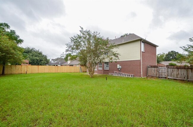 Building Photo - 5211 Aspen Point Dr