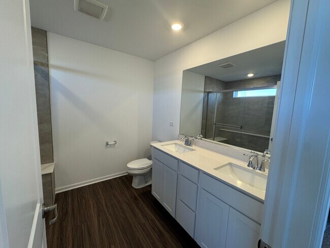 Building Photo - 15236 S Hepworth Ct