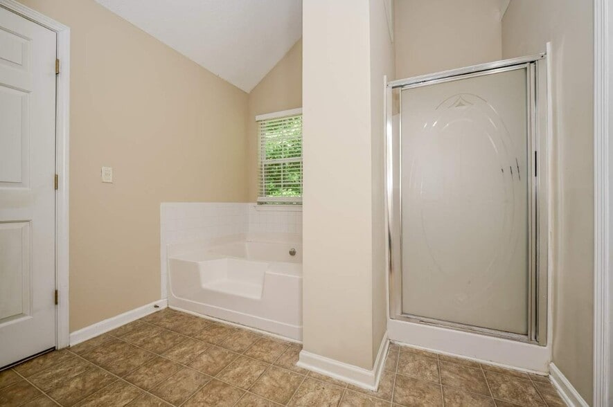 Building Photo - 2054 Boulder Gate Dr