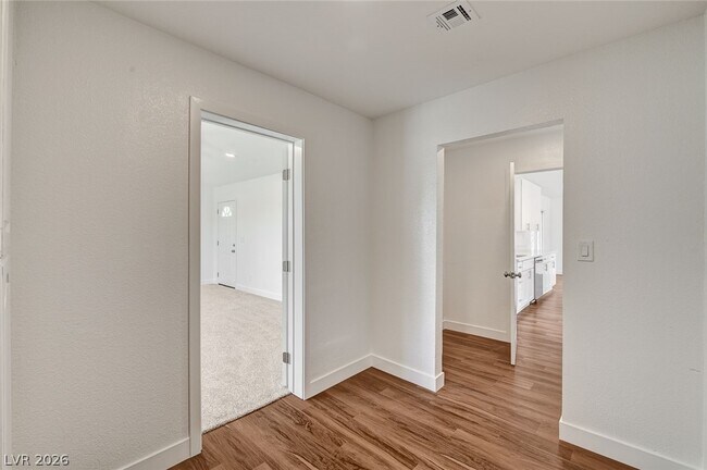 Building Photo - 1580 Quarter Horse Dr
