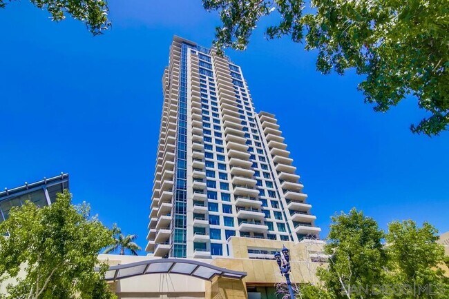 Building Photo - 550 Front St