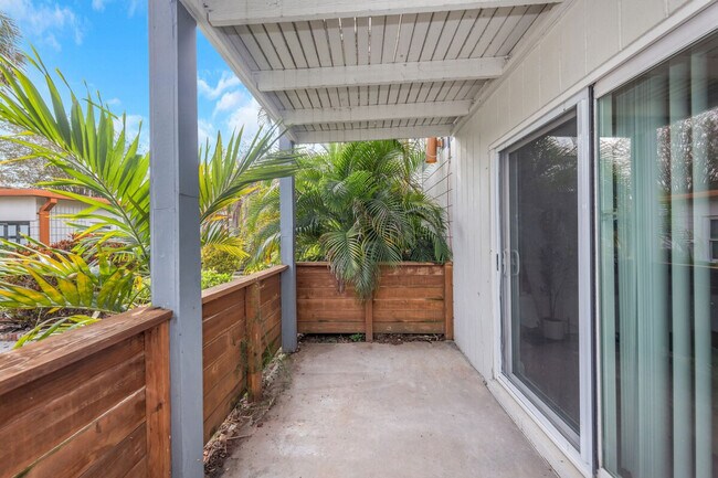 Building Photo - 4301 W Cleveland St