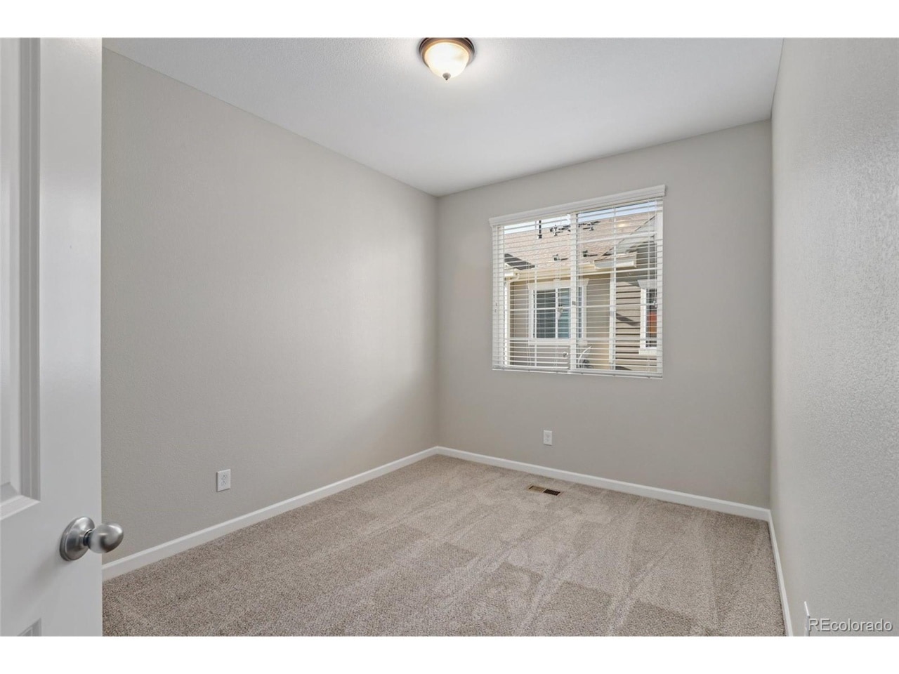 Building Photo - 16213 W 63rd Pl