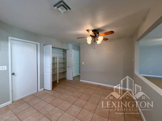 Building Photo - Lovely updated, 3BD/2BA, Home in Rocklin – off Pacific St. near Hwy 80 Access!