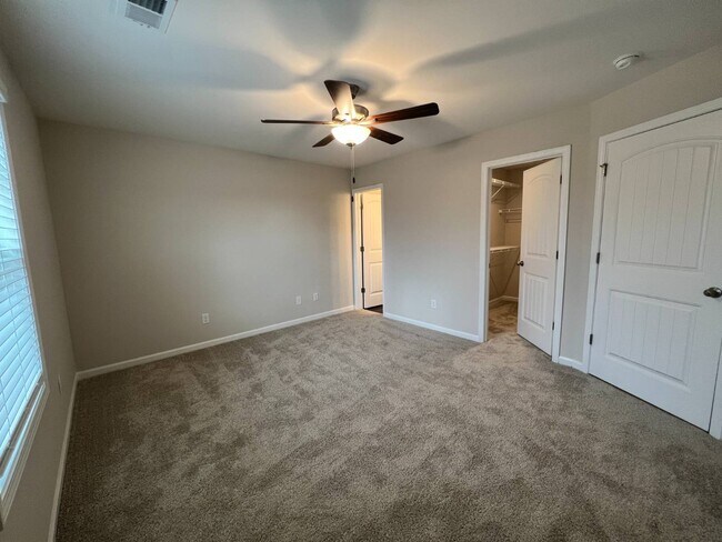 Building Photo - 2166 Catlet Ct
