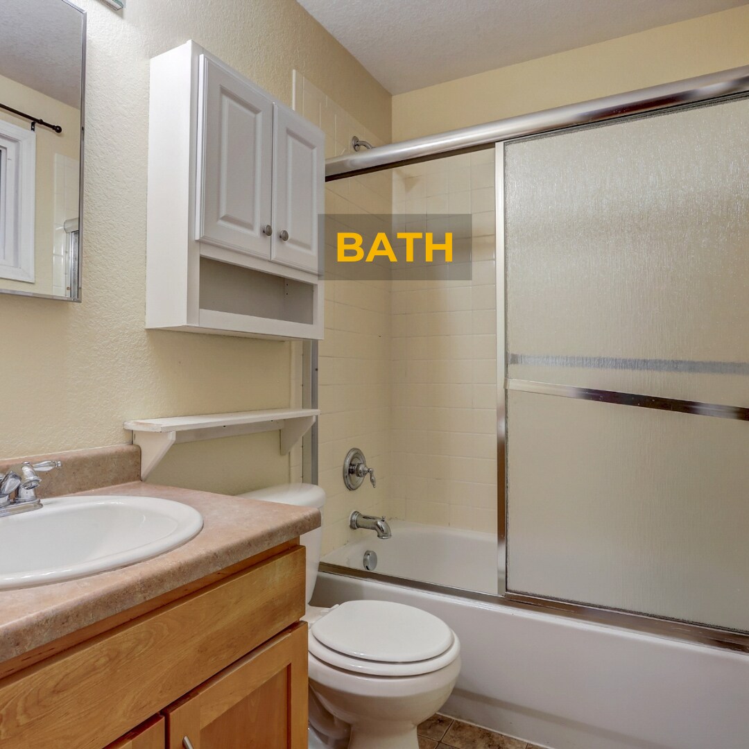 Building Photo - 2403 S Lima Way