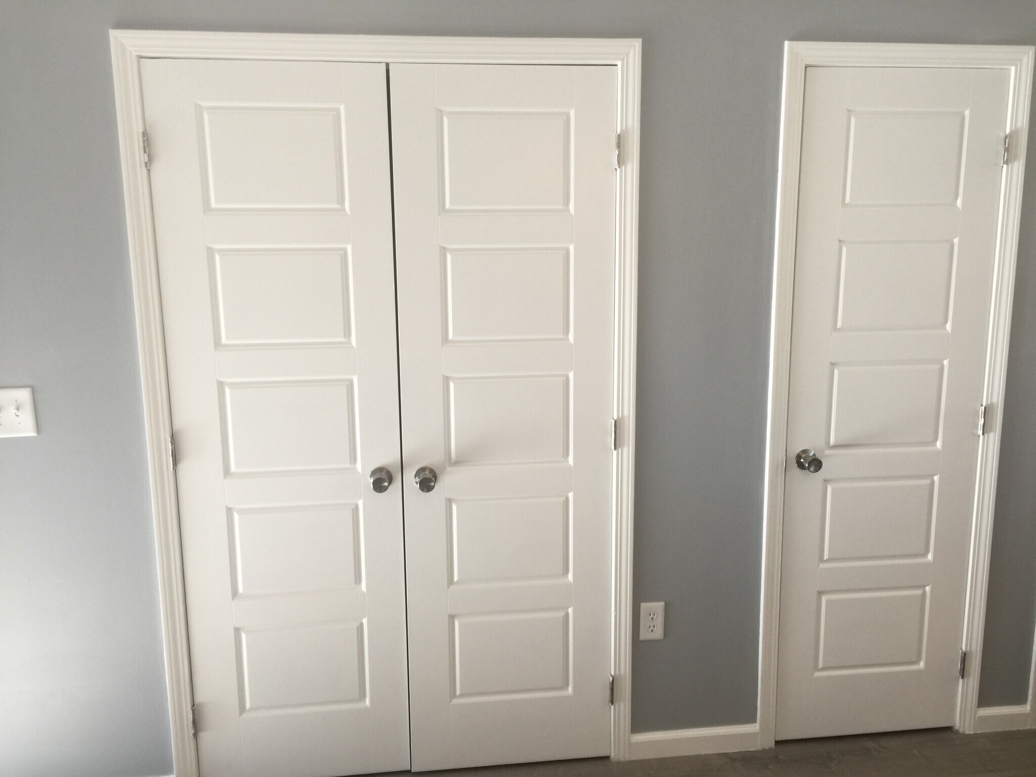 Building Photo - 7767 Betsy Ross Cir