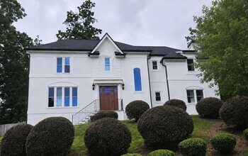 Building Photo - 1809 Shelburne Ridge