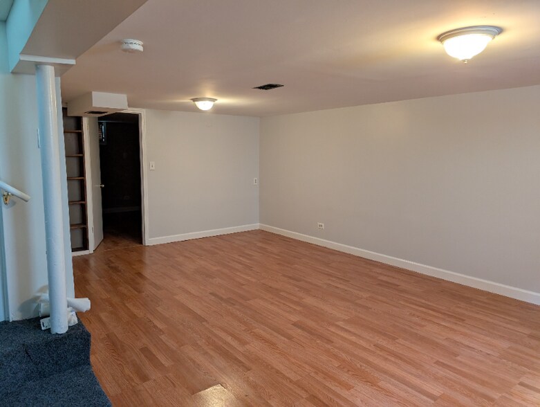 Building Photo - 44 N Martha St