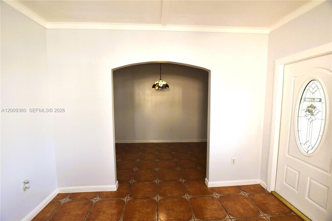 Building Photo - 2544 SW 20th St