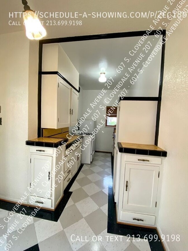 Building Photo - 607 Cloverdale Ave