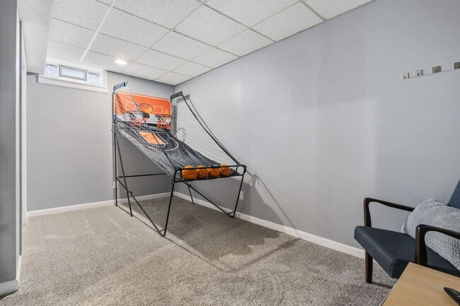 Building Photo - 185 Heights Ave