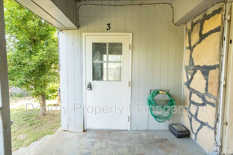 Building Photo - 2609 14th Ave