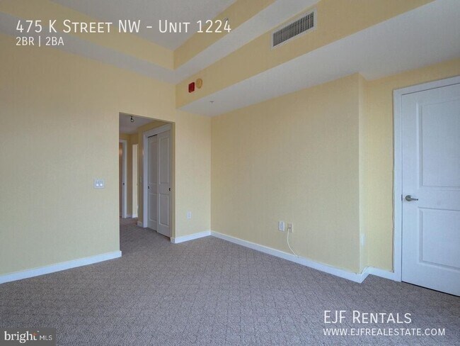 Building Photo - 475 K St NW