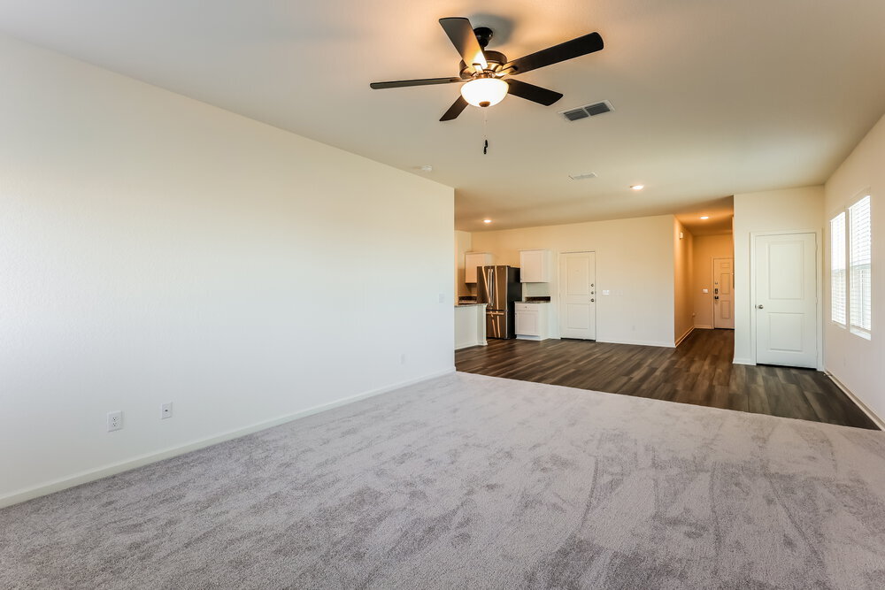 Building Photo - 5717 Texas Palm Dr