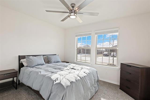 Building Photo - 813 Twin Edge Dr
