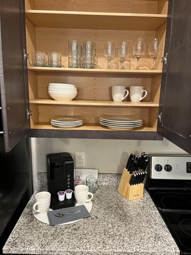 Building Photo - 1579 Millspring Dr