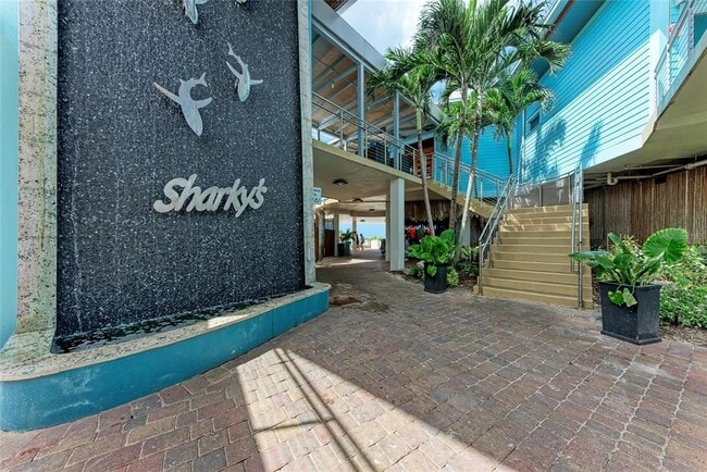 Building Photo - 1307 Primrose Rd