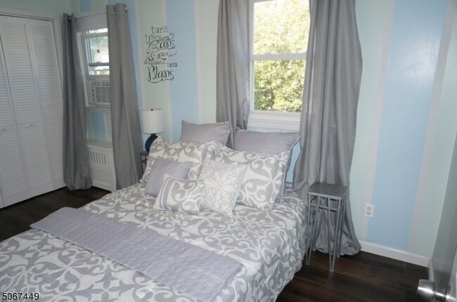 Building Photo - 2 Linwood Terrace