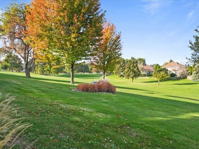 Building Photo - 3500 S Morain St