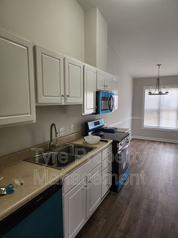Building Photo - 2943 Kinsey Loop