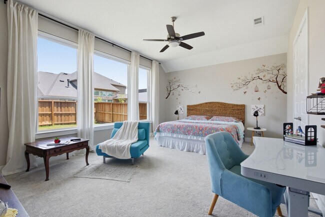 Building Photo - 28065 Willow Gln Dr