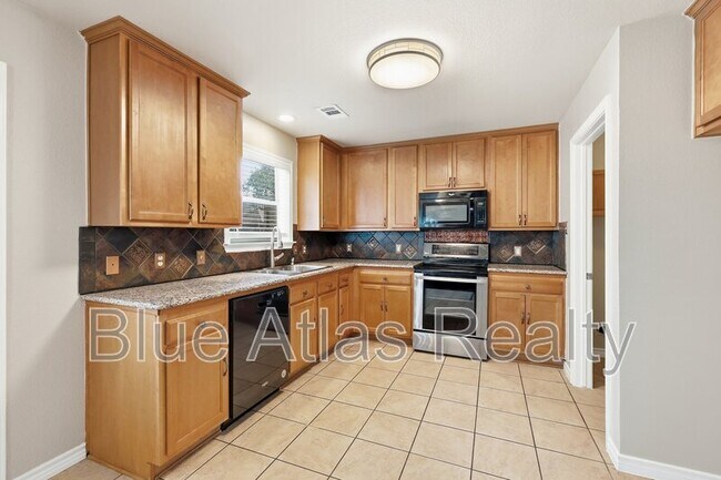 Building Photo - 601 Steerman Ct