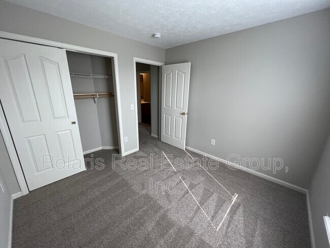 Building Photo - 8428 Clayhurst Dr