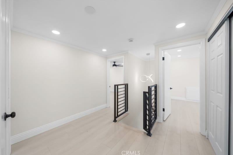 Building Photo - 16401 Mercier Ln