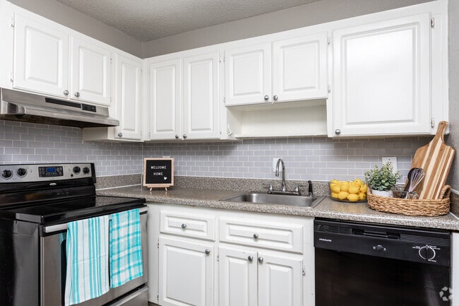 Interior Photo - Celebration at Sandy Springs