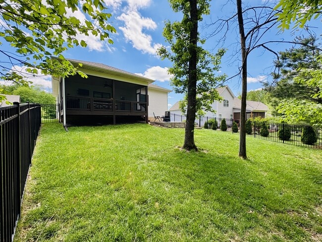 Building Photo - 1268 Easthaven Dr