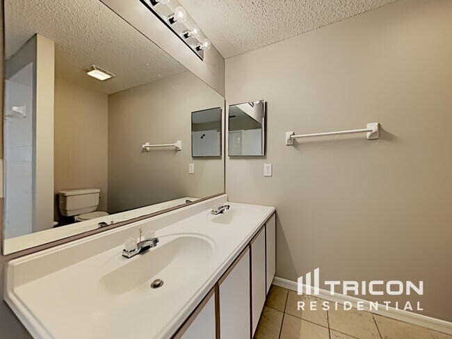 Building Photo - 4529 Ethan Way