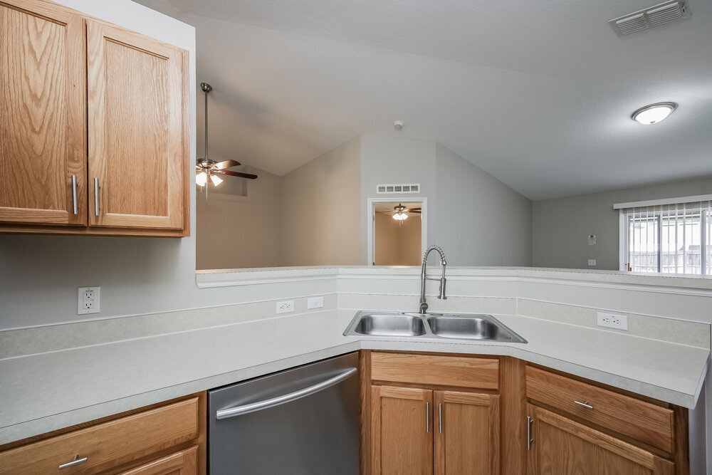 Building Photo - 2147 Sandridge Cir