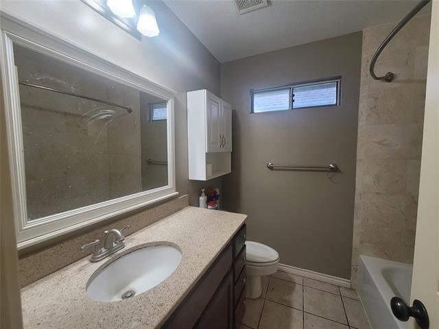 Building Photo - 8432 Grand Canyon Dr
