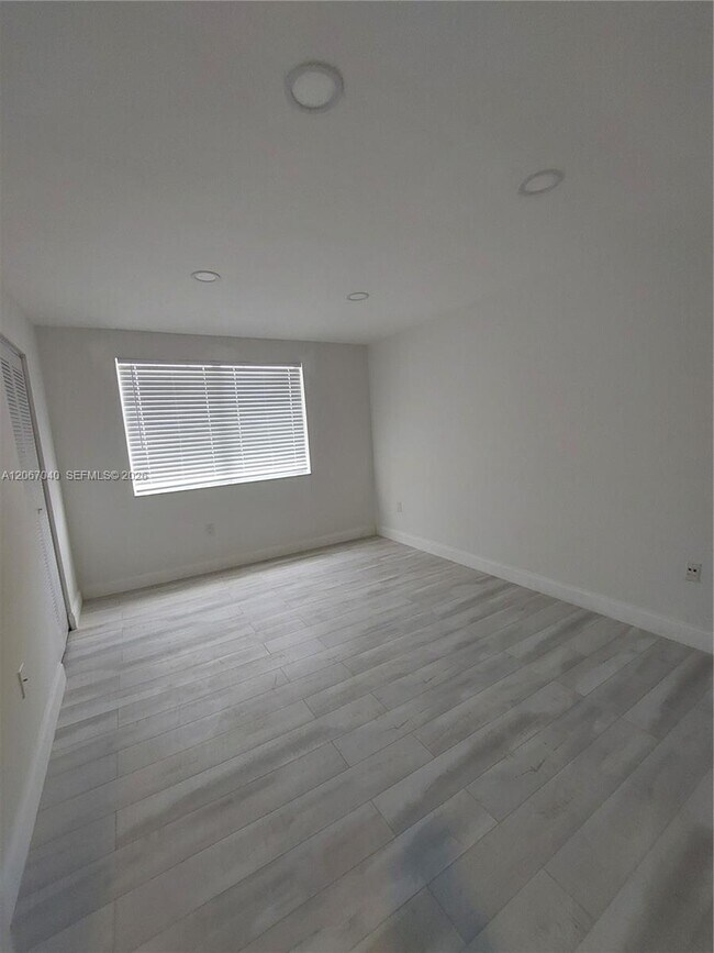 Building Photo - 6835 SW 45th Ln