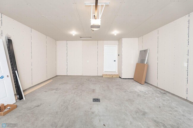 Building Photo - 6729 67th Ave S