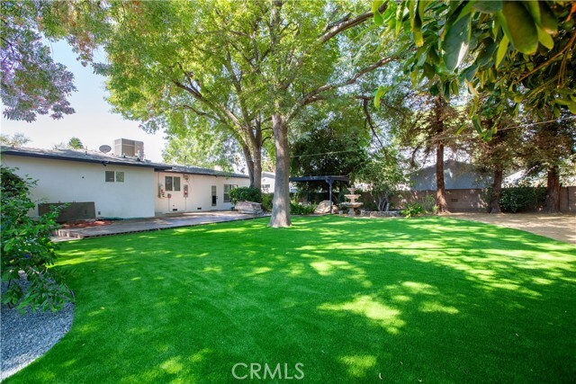 Building Photo - 19503 Cantara St