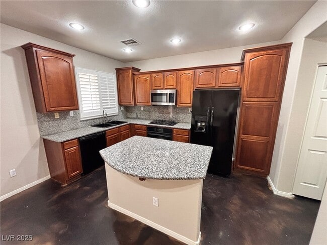 Building Photo - 2287 Red Bud St